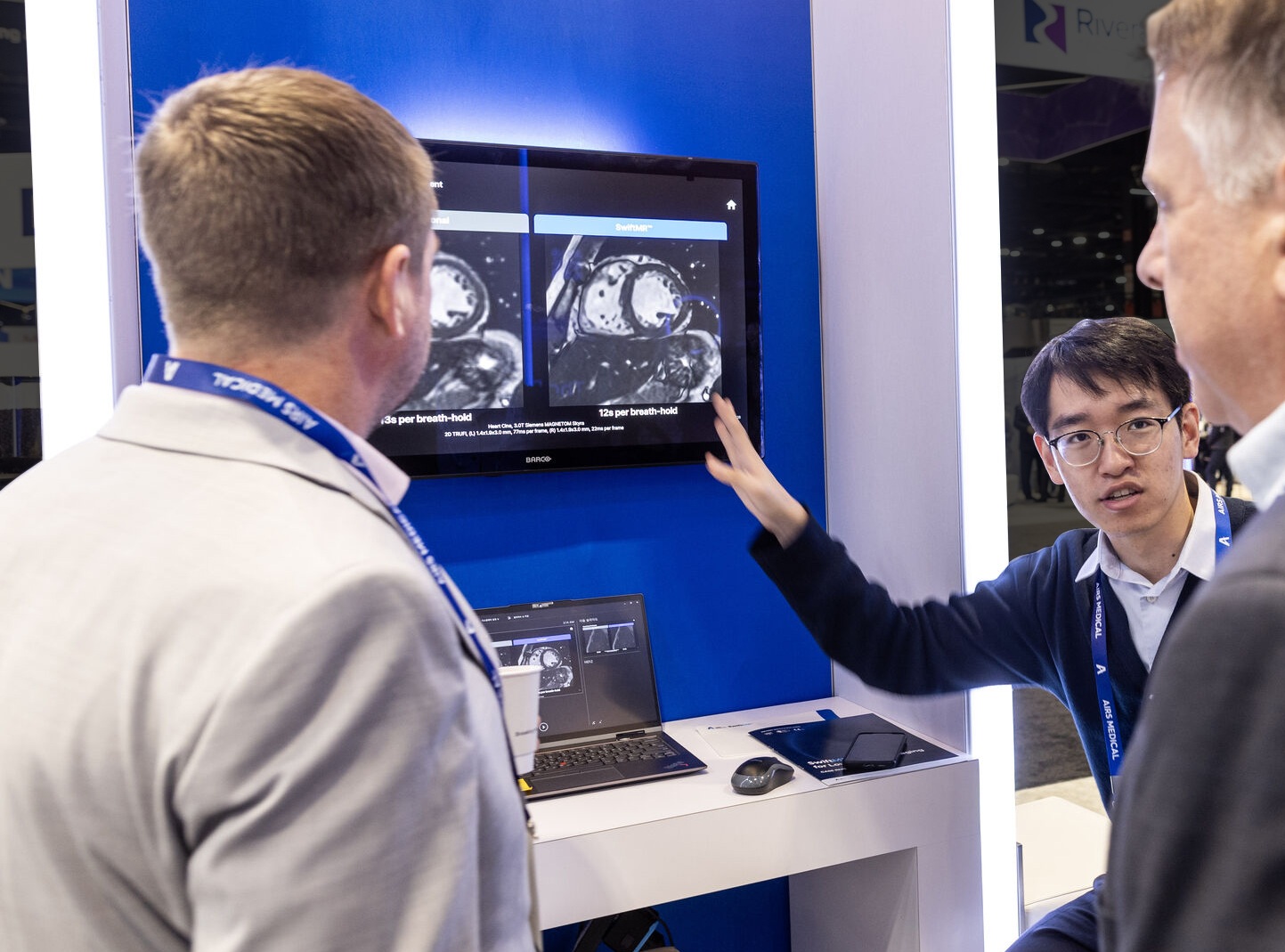 AIRS Medical 20x60 rental custom modular trade show exhibit RSNA 2024 - product demo